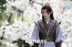 烈焰私服：经典再现，续写你的传奇故事！