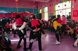 亲子时间不乏味：互动游戏与教育活动的创意集合